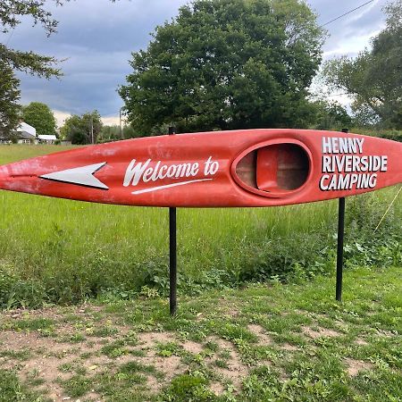 Henny Riverside Glamping Sudbury  Dış mekan fotoğraf