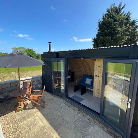Henny Riverside Glamping Sudbury  Dış mekan fotoğraf