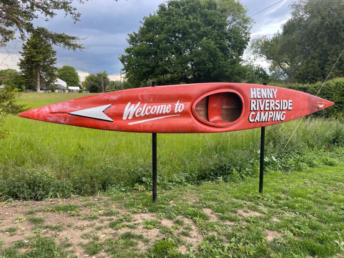 Henny Riverside Glamping Sudbury  Dış mekan fotoğraf